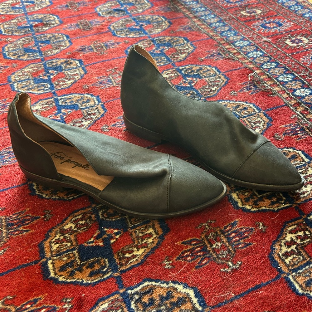 Free People Royale Flats in Black